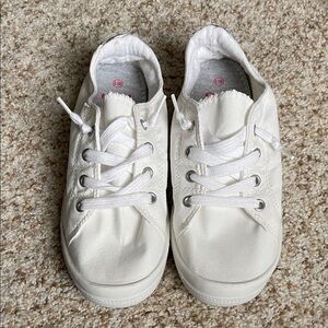 Jellypop Dallas Sneaker Size 8.5